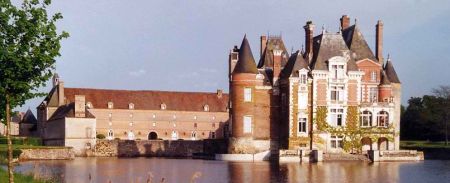 La Bussiere, a castle with its own fishing lake.