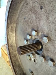 Splines. These are the decapitated splines on the gear shaft. They are supposed to be higher.